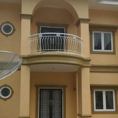 Villa Brastagi Resort Jalan Mimpin Tua Blok C No. 41 Berastagi Dış mekan fotoğraf
